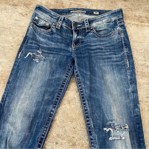 🔥🔥🐾 BKE Women's Straight Leg Jeans - Faded Indigo - Picture 2 of 10